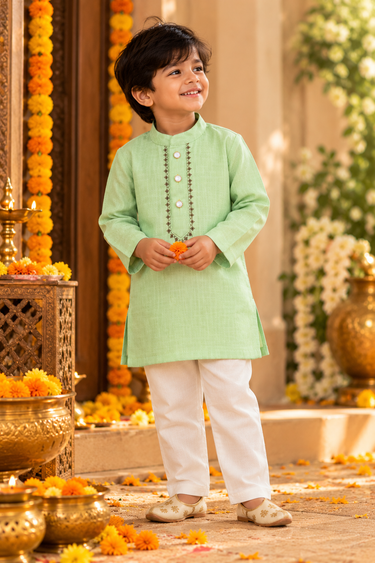 Linen Cotton Embroidered Kurta - Green